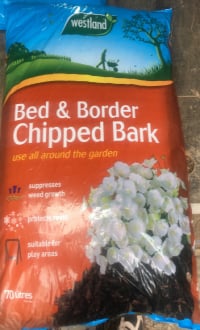 Bed & Border Chipped Bark Turf and Topsoil Worcester