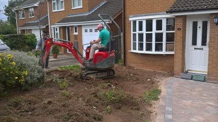 Turf and Topsoil Worcester Digger Hire
